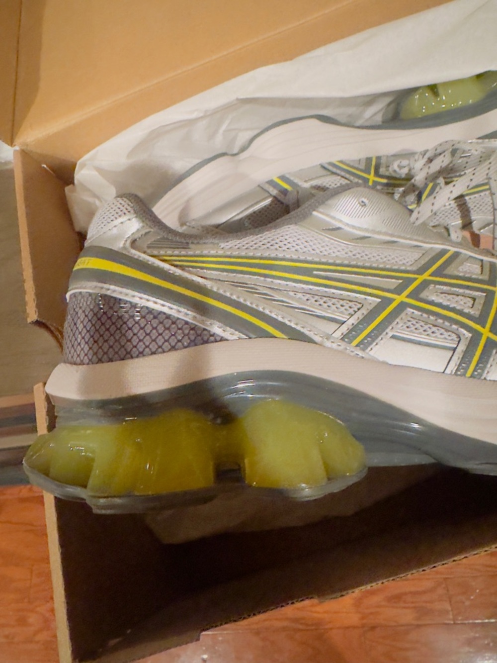 New men’s Asics White and Silver Mesh Athletic Shoes - Picture 6 of 8
